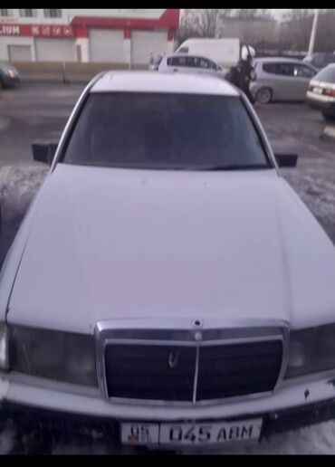 каропка мерседес 124: Mercedes-Benz W124: 1989 г., 2.3 л, Механика, Бензин, Седан