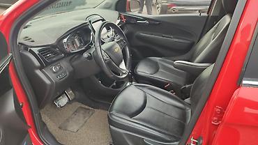 Chevrolet: Chevrolet Spark: 2017 г., 1 л, Вариатор, Бензин, Хэтчбэк — 8