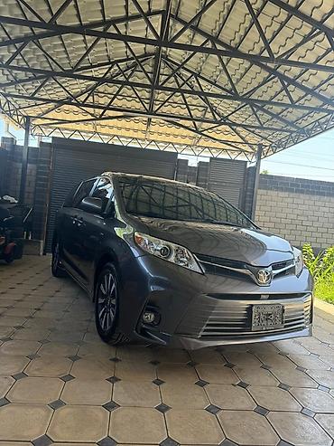 Toyota: Toyota Sienna: 2019 г., 3.5 л, Автомат, Бензин, Минивэн — 1