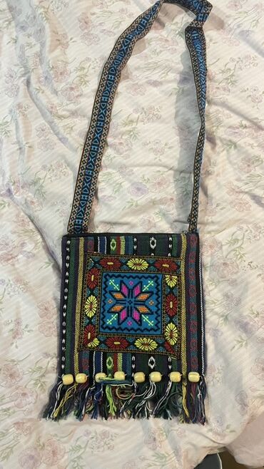бисер работа на дому: Этническая сумка через плечо с вышивкой - Материал: плотная ткань