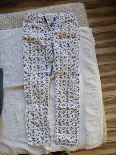 Helanke: H&M, 116-122 — 9