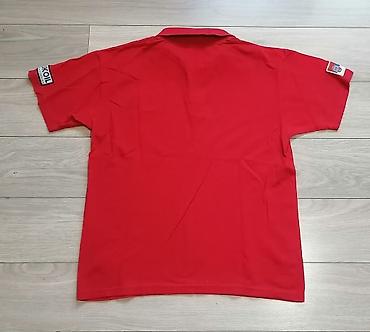 pull and bear turkey: Crvena polo majica sa kratkim rukavima i kragnom na tri dugmeta. Na — 2