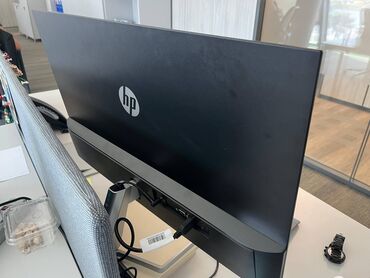 Monitorlar: Brend: HP Tip: LCD Monitor Ekran ölçüsü: 16:9, 1920 x 1080 (Full HD)