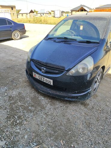купить фронтальный погрузчик бу: Honda Fit: 2003 г., 1.5 л, Вариатор, Бензин