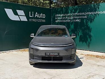 byd e6: Lixiang L6: 2025 г., 1.5 л, Автомат, Гибрид, Кроссовер — 1