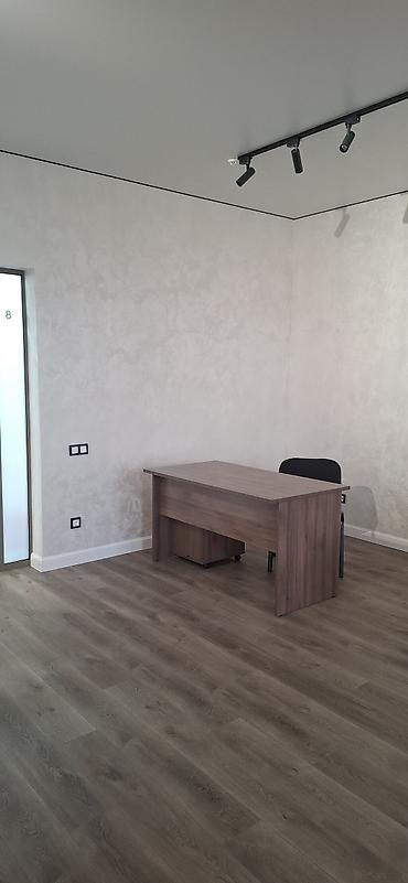 офис мебель: Аренда офисов, 52 м², В жилом комплексе, 1 линия, С системой безопасности — 6