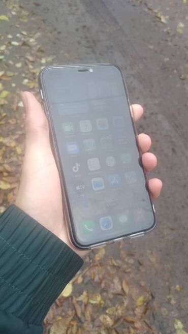 чехол iphone 11: IPhone 11, Колдонулган, 128 ГБ, Кара, Каптама, 98 %