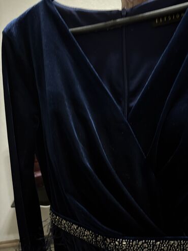 Ziyafət donları: 1 defe toya geinilib, baxa alinib olchu 40-42 — 4