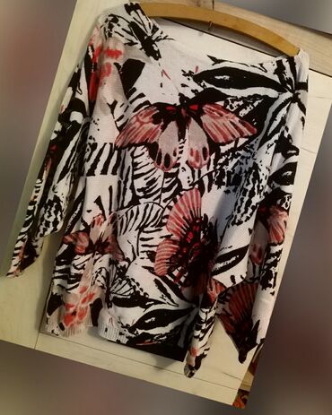 kardigani zenski: COLOURS L/XL
BAGGY, DIVNOG DEZENA, UNIKATAN
PAZUH OKO 60CM
DUZINA 62CM