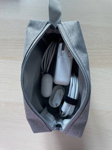Чехлы и сумки для ноутбуков: Сумка для аксессуаров от Макбука | Есть обмен на скидочные карточки от