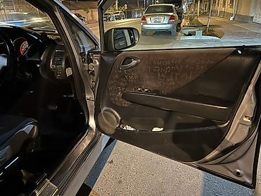 Haima: Honda Fit: 2005 г., Автомат, Бензин, Хэтчбэк — 9