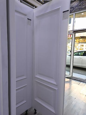 Qapılar və aksessuarlar: Ağ klassik interyer qapısı - Rəng: qar bəyaz - Üslub: klassik — 1