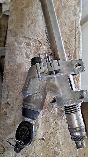 Другие автозапчасти: Суппорта замок багажник с стекла левые с крышка багажника — 6