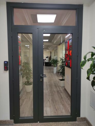 Алюминиевые окна на заказ: Алюминиевое окно на заказ, Тип окна: Стандартные, Бесплатная установка, В рассрочку — 3