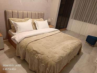 Günlük kirayə mənzillər: 3 otaqlı — 15