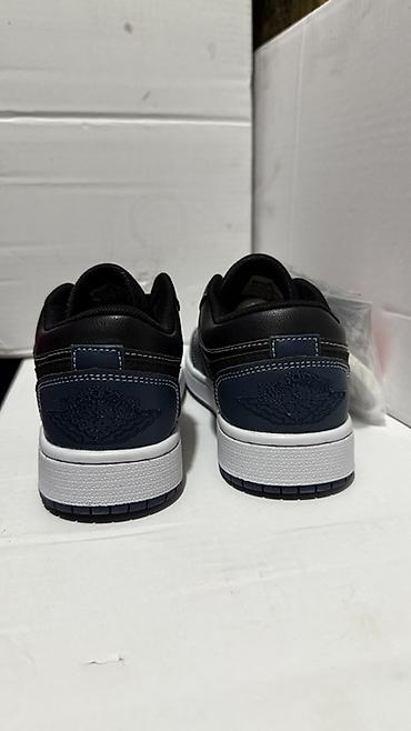 nike tech flecce: Кроссовки Nike Air Jordan 1 Low • Цвет: черно-синий • размеры: 35 - — 3