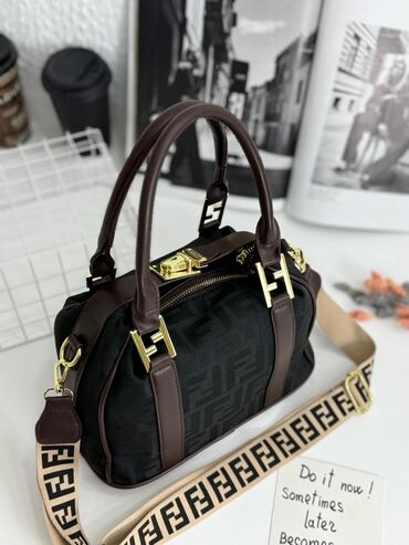 Makasin və loferlər: Əl çantası, Fendi