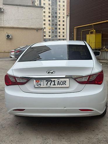 kirgiz auto: Hyundai Sonata: 2014 г., 2 л, Автомат, Газ, Седан — 5