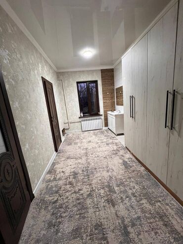 Долгосрочная аренда домов: 180 м², 5 комнат — 8