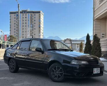 Daewoo: Daewoo Nexia: 2010 г., 1.5 л, Механика, Бензин, Седан