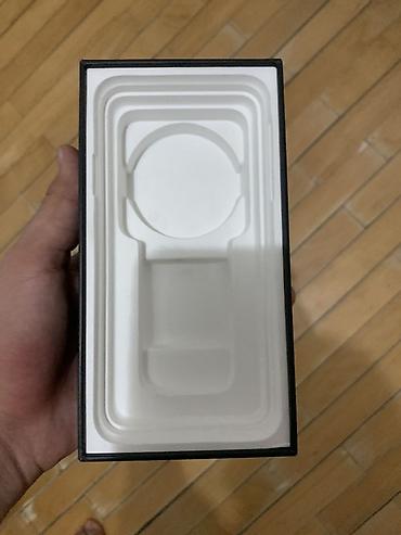 ipad 10 nəsil: Apple iPhone 11 Pro Max qutusu – 256 GB model üçün (Model A2218) - — 1