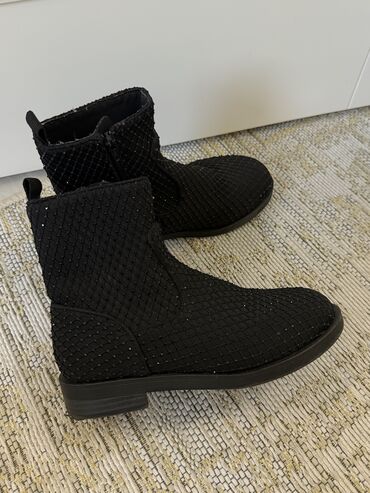 новые сапоги: Детские полусапоги Zara!