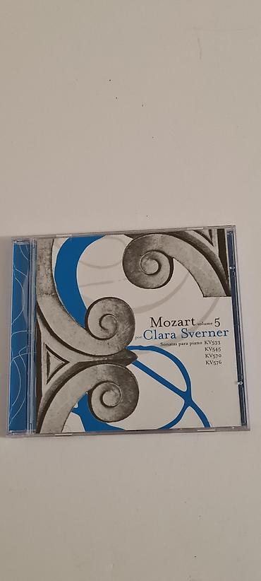 Kasete, CD i DVD: ★ Na prodaju kolekcija od komplet 5 kompakt diskova "Mozart por Clara — 12