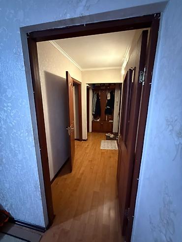 Продажа квартир: 2 комнаты, 43 м², 9 мкр 104 серия, 2 этаж — 3