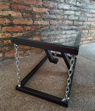 sto za sminkanje: Metalni nogari za klub sto – A10 ✔ Dimenzije: 1m x 0.5m ✔ Materijal