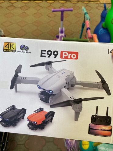 kvadrokopter dron: Дрон E99 Pro2 Black – дрон с 4K и HD камерами, FPV, оптическое