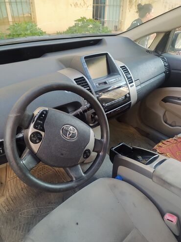 азербайджан авто: Toyota Prius: 1.5 l | 2008 il Sedan