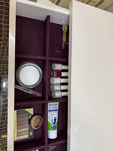 asma guzgu: Orjinal İstikbal makyaj masası.Klassik tərzli kosmetik/paltar komodu — 3