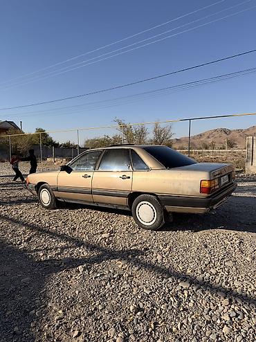 с 16: Audi 100: 1986 г., 2.2 л, Механика, Бензин, Седан — 3