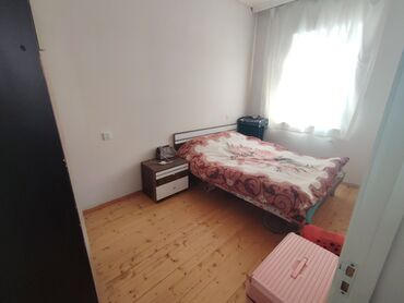 Həyət evləri və villaların satışı: Satılır: həyət evi asvalt yola yaxın məktəbə yaxın qaz sayğacı işıq — 8