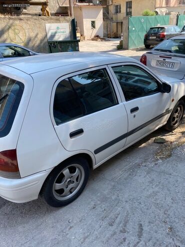 Toyota: Toyota Starlet: 1.3 l. | 1999 έ. Χάτσμπακ — 3