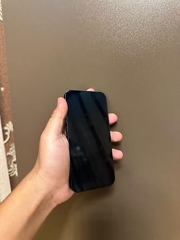 13 pro ekran: IPhone 13, Qara, Face ID — 4