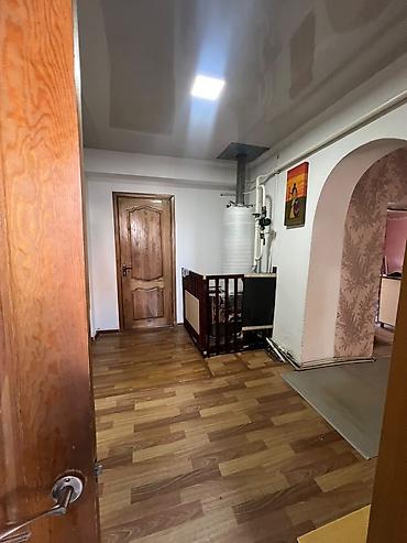Продажа полдома: 4 комнаты, 80 м², 4 соток, Бишкек, Сары-Озон Дыйкан рынок Агентство недвижимости — 9