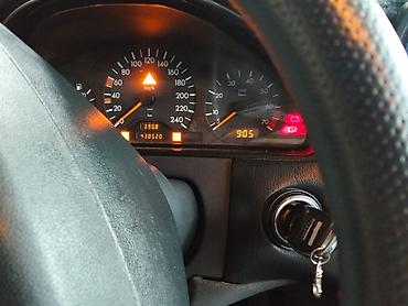 m50 satisi: Mercedes-Benz E 230: 2.3 l | 1998 il Sedan — 3