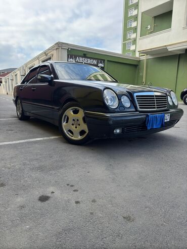 фольксваген тигуан 2 0: Mercedes-Benz E 280: 2.8 l | 1999 il Sedan