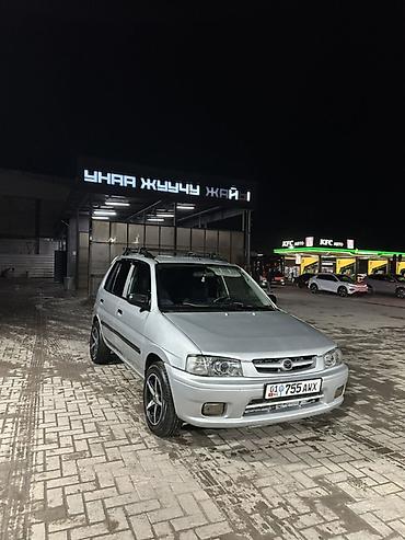 Mazda Demio: 2002 г., 1.5 л, Механика, Бензин, Хэтчбэк