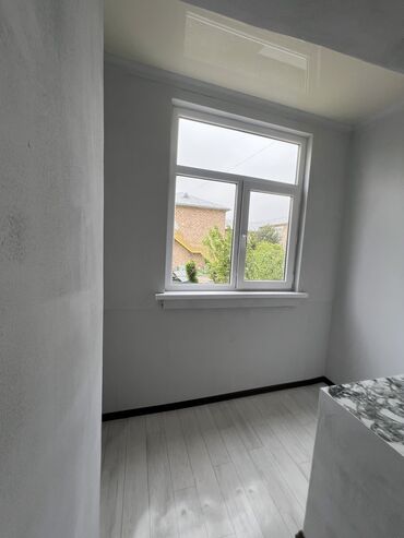 квартира с дизайнерским ремонтом жк: 2 комнаты, 51 м², 106 серия, 1 этаж, Евроремонт