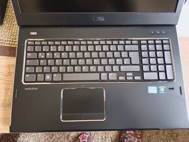 Dell: Intel Core i7, 8 GB OZU — 8