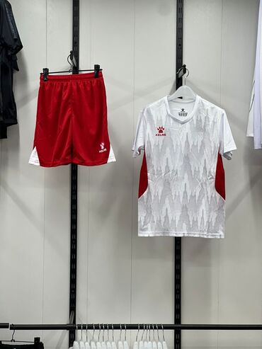 купальник для художественной: Форма KELME для команды по оптовым ценам,форма для футбола форма