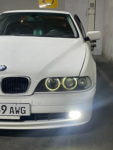 обмен машинами с доплатой: BMW 5 series: 2003 г., 3 л, Автомат, Бензин, Седан