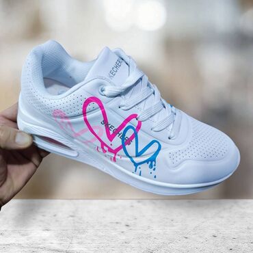 new yorker sombor – слике: Skechers patike bele sa srcima Novo Brojevi 36 do 41 fb Moja
