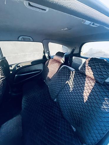 Honda: Honda Stream: 2003 г., 2 л, Автомат, Газ, Универсал — 11