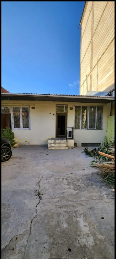 Uzunmüddətli kirayə evlər: 200 kv. m, 5 otaqlı, Telefon, İnternet, Artezian quyusu -da lalafo.az — 13 Uzunmüddətli kirayə evlər: 200 kv. m, 5 otaqlı, Telefon, İnternet, Artezian quyusu — 13