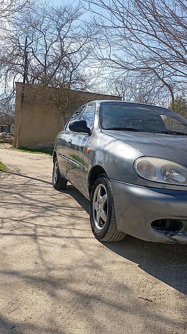 Daewoo: Daewoo Lanos: 1.5 l | 2009 il Sedan — 2