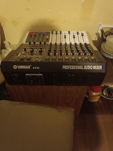 бильярдный стол купить: Yamaha KV80 gücləndiricili miks pultu - 8 mono kanal: hər kanalda XLR — 5