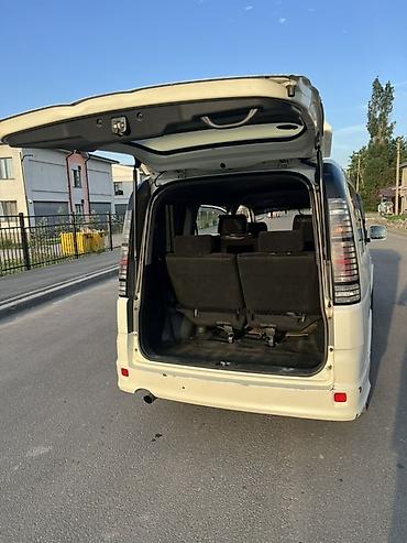 резиновое: Honda Stepwgn: 2004 г., Бензин, Минивэн — 3